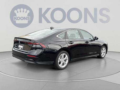 Crystal Black Pearl 2026 Honda Accord LX 1.5T