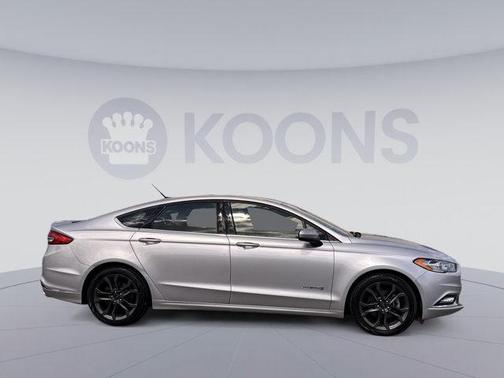 2018 Ford Fusion Hybrid SE