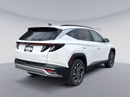 Serenity White Pearl 2026 Hyundai TUCSON Limited