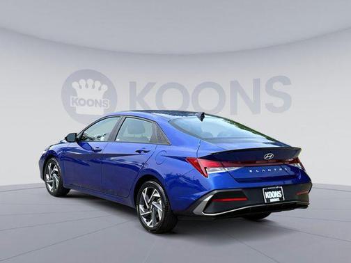 2025 Hyundai ELANTRA Sport
