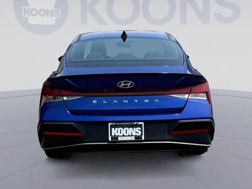 2025 Hyundai ELANTRA Sport