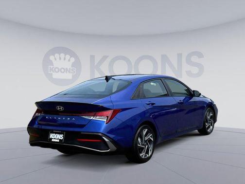 2025 Hyundai ELANTRA Sport