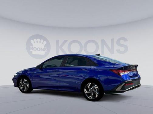 2025 Hyundai ELANTRA Sport