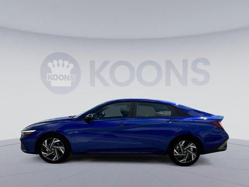 2025 Hyundai ELANTRA Sport
