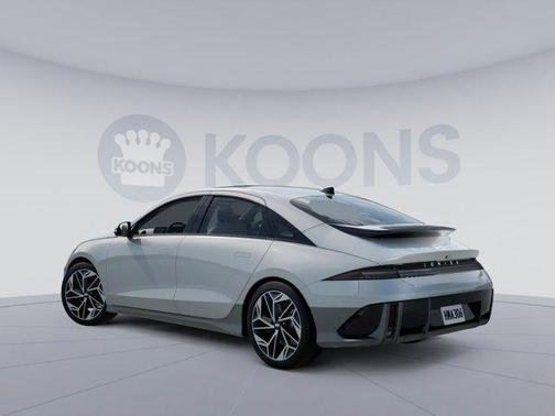 2025 Hyundai IONIQ 6 Limited