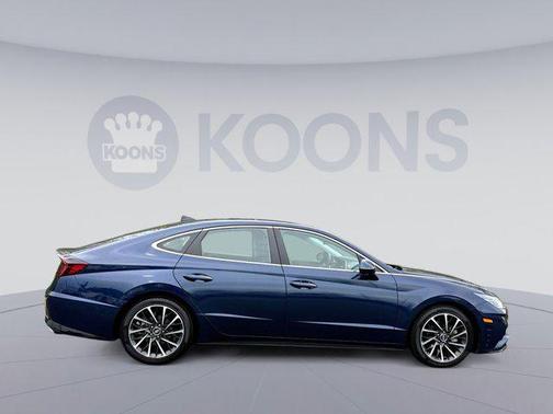 2022 Hyundai SONATA Limited