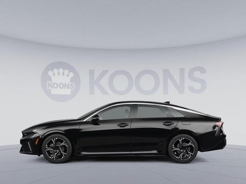 Aurora Black Pearl 2025 Kia K5 GT-Line