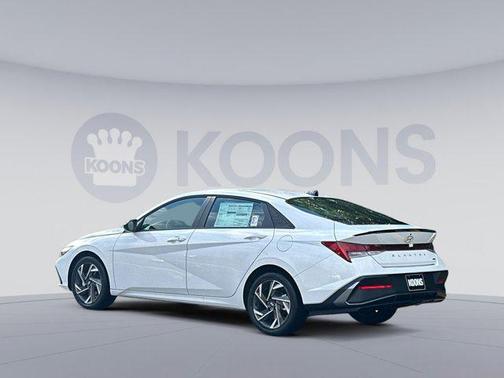2025 Hyundai ELANTRA Sport