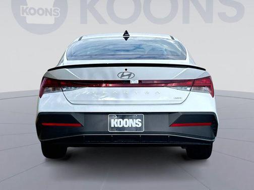 2025 Hyundai ELANTRA Sport