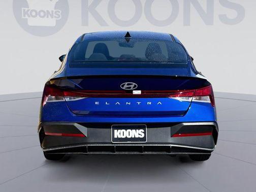 2025 Hyundai ELANTRA Sport