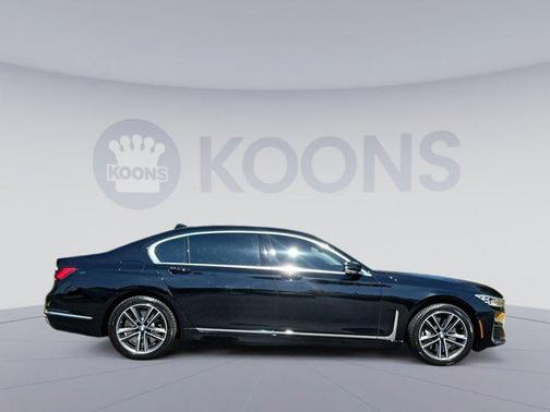 2022 BMW 750 i xDrive