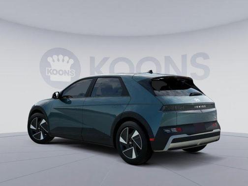 2025 Hyundai IONIQ 5 SE