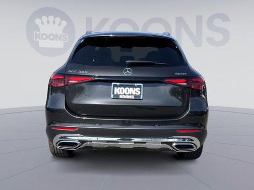 2025 Mercedes-Benz GLC 300 4MATIC