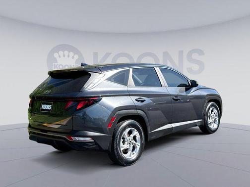 2022 Hyundai TUCSON SE