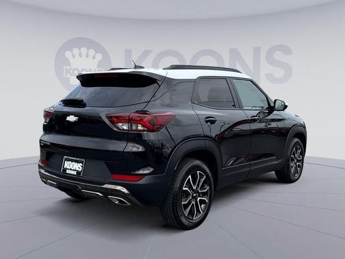 Mosaic Black Metallic 2021 Chevrolet Trailblazer ACTIV