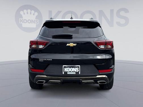 Mosaic Black Metallic 2021 Chevrolet Trailblazer ACTIV