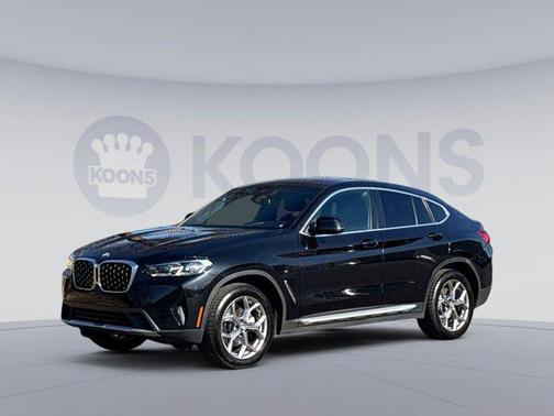 2022 BMW X4 xDrive30i