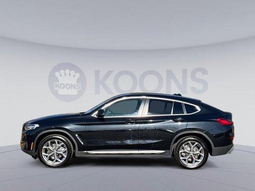 2022 BMW X4 xDrive30i