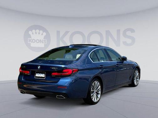 2022 BMW 530 i xDrive