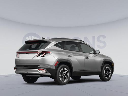 Shimmering Silver 2026 Hyundai TUCSON SEL Plus