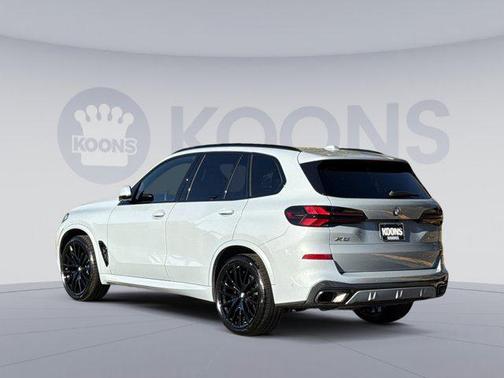 2025 BMW X5 xDrive40i