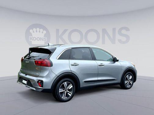 2022 Kia Niro LXS