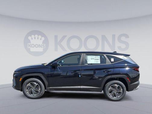 Deep Sea 2026 Hyundai TUCSON Hybrid Blue SE
