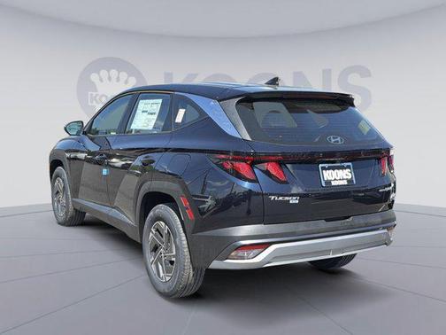 Deep Sea 2026 Hyundai TUCSON Hybrid Blue SE