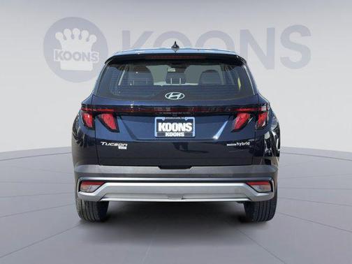Deep Sea 2026 Hyundai TUCSON Hybrid Blue SE