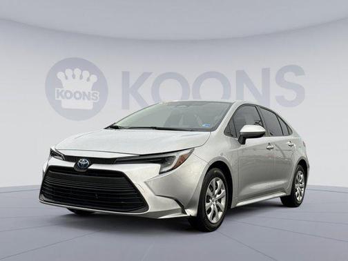 2025 Toyota Corolla Hybrid LE