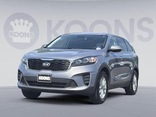 Everlasting Silver 2020 Kia Sorento LX