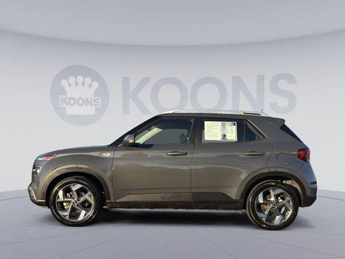 2024 Hyundai VENUE SEL