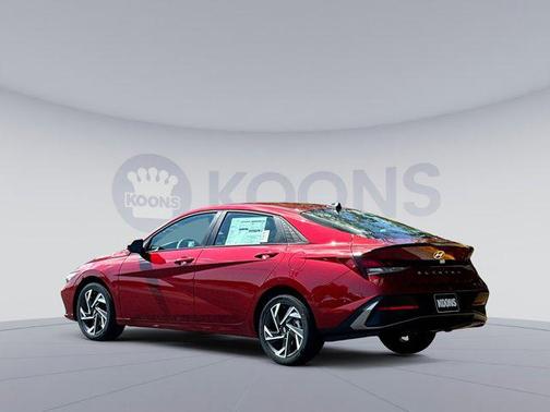 2025 Hyundai ELANTRA Sport