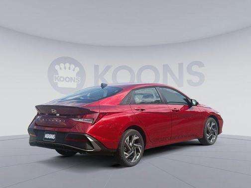 2025 Hyundai ELANTRA Sport
