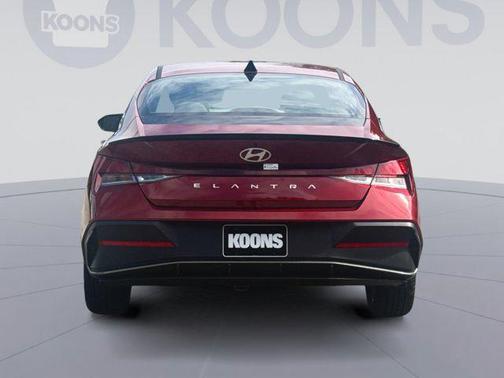 2025 Hyundai ELANTRA Sport