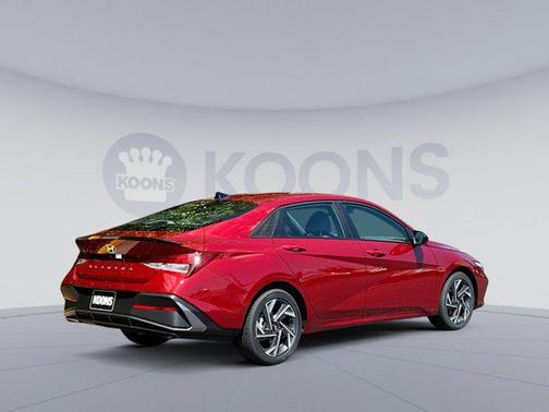 2025 Hyundai ELANTRA Sport
