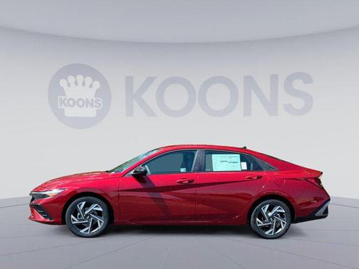 2025 Hyundai ELANTRA Sport