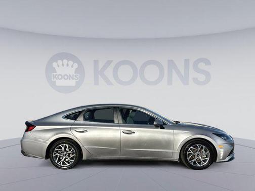 2021 Hyundai SONATA SEL