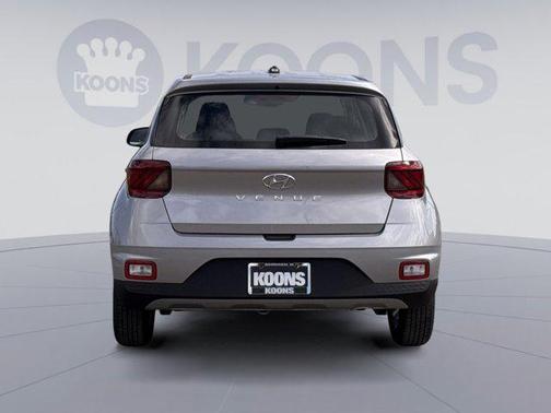 2026 Hyundai VENUE SE