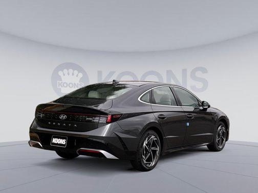 2026 Hyundai SONATA SEL