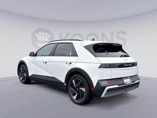 2025 Hyundai IONIQ 5 SEL