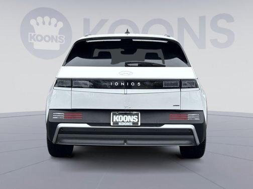 2025 Hyundai IONIQ 5 SEL