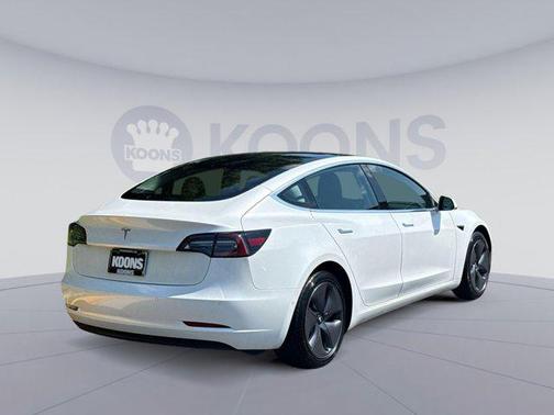 2020 Tesla Model 3 Standard Range Plus