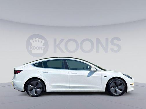 2020 Tesla Model 3 Standard Range Plus