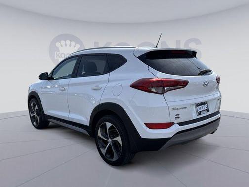 2017 Hyundai TUCSON Sport