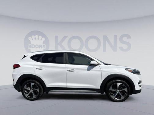2017 Hyundai TUCSON Sport