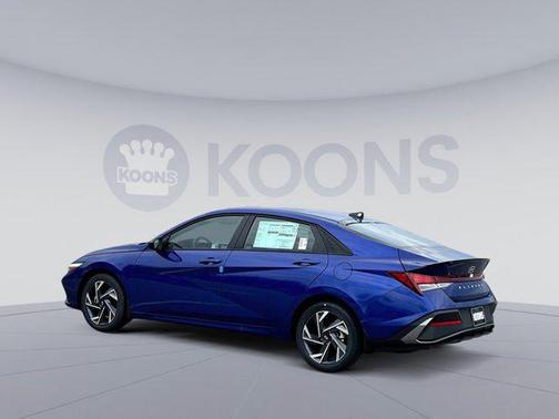 2025 Hyundai ELANTRA Sport
