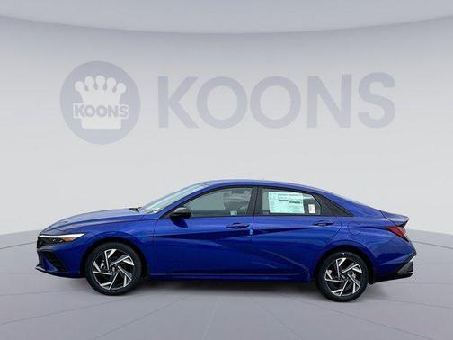 2025 Hyundai ELANTRA Sport