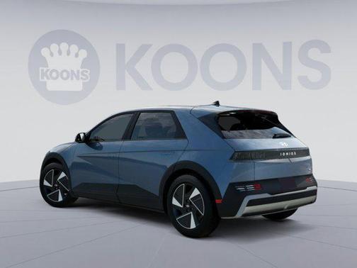 2025 Hyundai IONIQ 5 SE