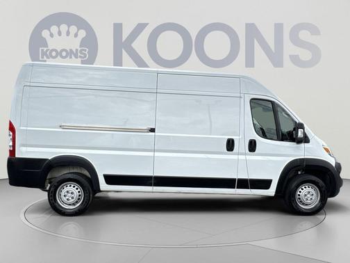 Bright White Clearcoat 2025 RAM ProMaster 2500 Tradesman